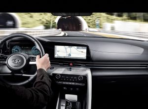 Hyundai FEATURE
