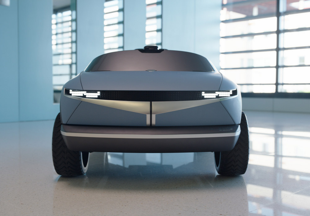 Hyundai Smallest EV 12