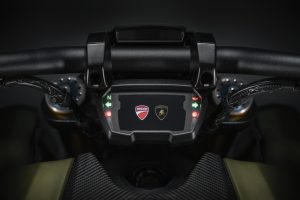 6- DUCATI_DIAVEL_1260_LAMBORGHINI_26_UC213079_High