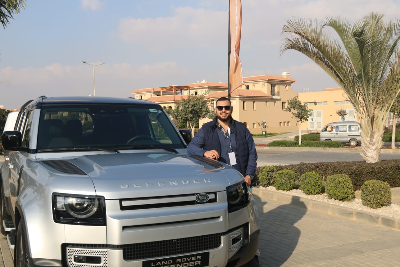 Land Rover Defender 2021 - Ali El-Aidy