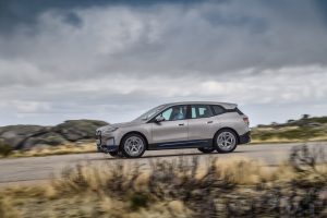 BMW iX 8