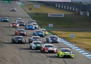 Twin Busch Audi RS 5 DTM #99 (Audi Sport Team Phoenix), Mike Rockenfeller; Audi Sport RS 5 DTM #33 (Audi Sport Team Rosberg), René Rast; Castrol EDGE Audi RS 5 DTM #51 (Audi Sport Team Abt Sportsline), Nico Müller
