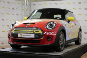 MINI Celebrates The Flash 3