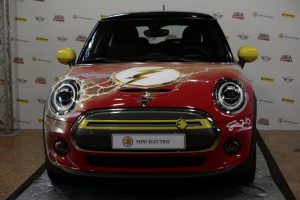 MINI Celebrates The Flash 4
