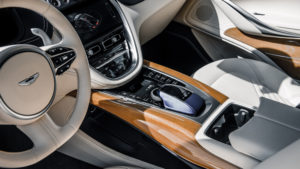 2 Aston Martin DBX-2