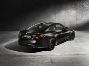 2- P90403621_highRes_bmw-m4-competition-x