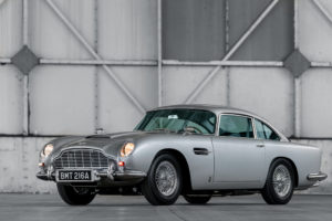 3 Aston Martin DB5 Goldfinger Continuation_05