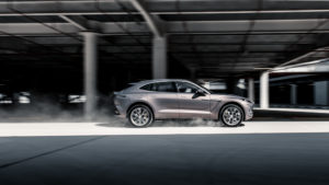 3 Aston Martin DBX-3