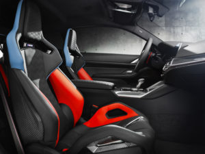 4- P90403626_highRes_bmw-m4-competition-x