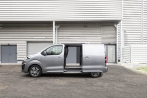 PEUGEOTeEXPERT_2NZ9524 4