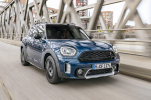 The new MINI Countryman Boardwalk 2