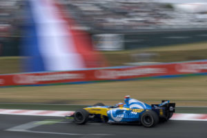 2005 French Grand Prix – Saturday Qualifying, Magny-Cours, France. 2nd July 2005 Fernando Alonso, Renault R25, Action. World Copyright: Steven Tee/LAT Photographic ref:Digital Image Only 48 mb file