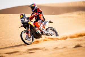 Sam Sunderland (GRB) of Red Bull KTM Factory Team races during stage 07 of Rally Dakar2021 from Hail to Sakaka, Saudi Arabia on January 10, 2021 // Marcelo Maragni/Red Bull Content Pool // SI202101100083 // Usage for editorial use only //