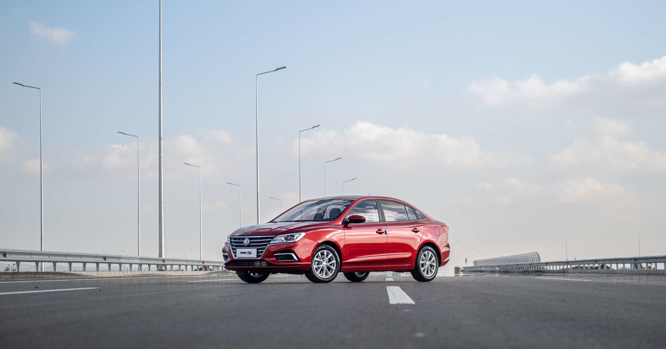 الصورة - 3 2021 MG ZS