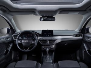 1 FORD FOCUS 2021