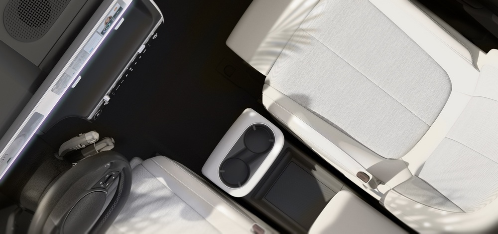 1 ioniq interior