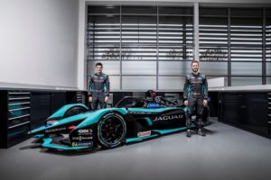3 J_Racing_I-TYPE5_MitchEvans_SamBird_271120