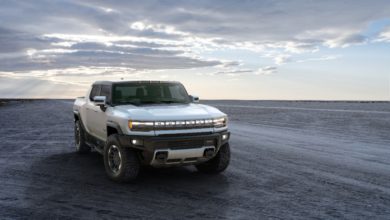 2022-GMC-HUMMER-EV-030