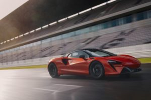 4 -12997-McLarenArtura