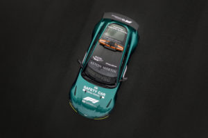 4 Aston Martin DBX_Official Medical Car of Formula One_06