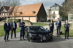 Bugatti Chiron 5