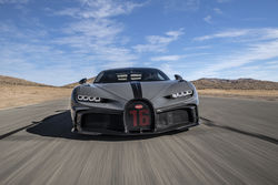 Bugatti Chiron Pur Sport 1