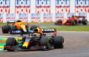IMOLA, ITALY - APRIL 18: Max Verstappen of the Netherlands driving the (33) Red Bull Racing RB16B Honda on track during the F1 Grand Prix of Emilia Romagna at Autodromo Enzo e Dino Ferrari on April 18, 2021 in Imola, Italy. (Photo by Bryn Lennon/Getty Images) // Getty Images / Red Bull Content Pool  // SI202104180340 // Usage for editorial use only //