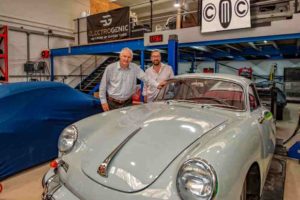 1 Nigel Woodward and Steve Drummond with the 1964 porsche356c copy
