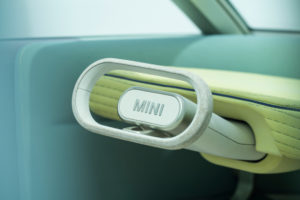 3 _mini-vision-urbanaut