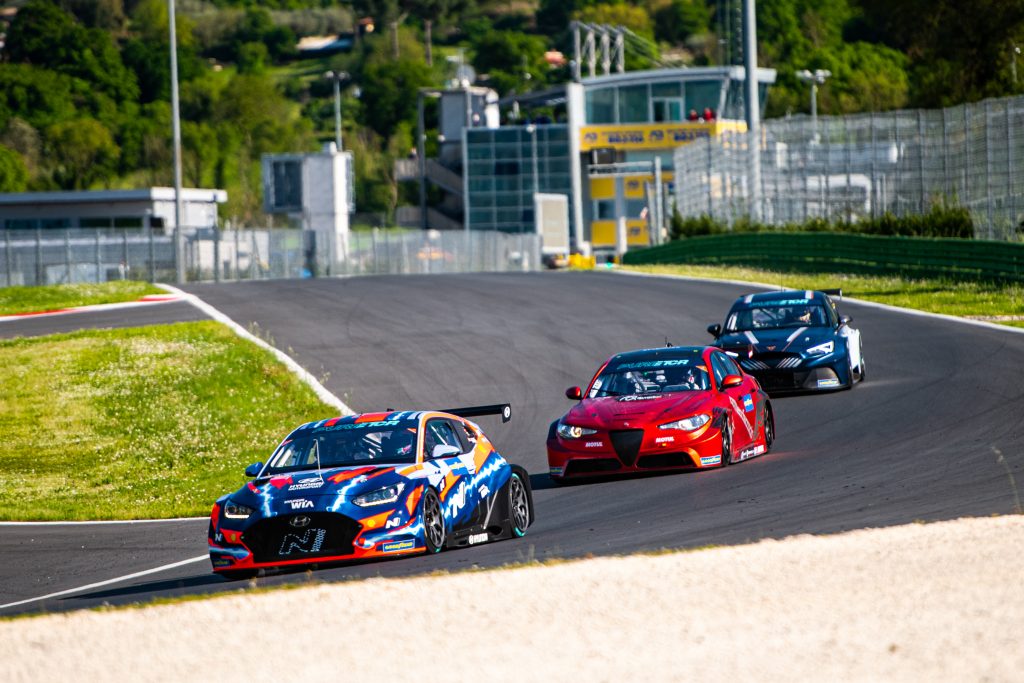 PURE ETCR Line-Up
