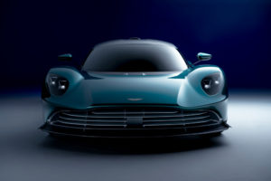 1 Aston Martin Valhalla_01