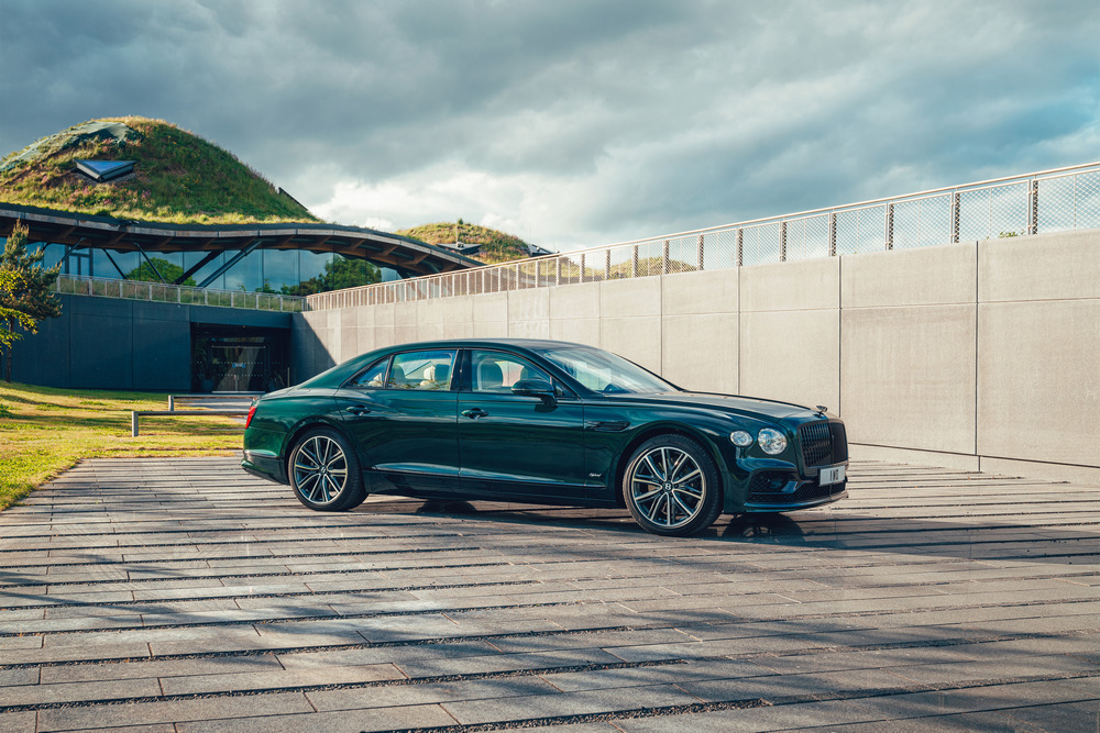 1 - Bentley Flying Spur Hybrid