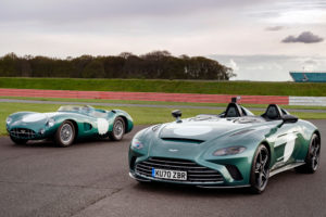 3 Aston Martin V12 Speedster + DBR1