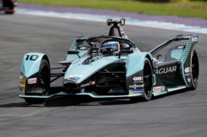 AUTODROMO MIGUEL E. ABED, MEXICO - JUNE 19: Sam Bird (GBR), Jaguar Racing, Jaguar I-TYPE 5 during the Puebla E-Prix I at Autodromo Miguel E. Abed on Saturday June 19, 2021, Mexico. (Photo by Andrew Ferraro / LAT Images)