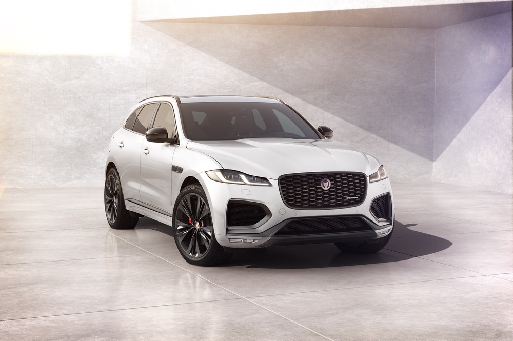 2 Jag_F-PACE_22MY
