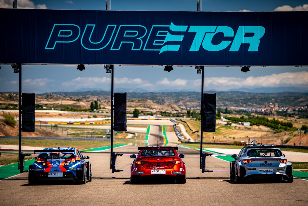 4 PURE ETCR Competitors