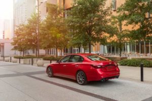 Currently available at INFINITI retailers nationwide, the 2021 Q50 features two new exterior colors, Slate Gray and Grand Blue. Added for 2021 is a suite of standard driver assist technologies on all grades.