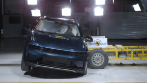 4 Lynk & Co - Side Mobile Barrier test - Sept 21