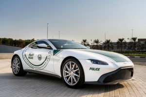 5 Aston Martin Vantage - Dubai Police_7