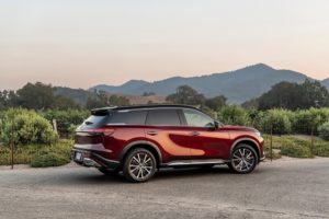 The all-new 2022 INFINITI QX60 three-row SUV arrives later this year with a carefully crafted interior and sleek exterior. The all-new QX60 was reimagined from the ground up to deliver excellent comfort for up to seven inside with more room for passengers.