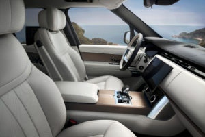 2 22MY_01_Interior_261021_014