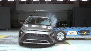 3 Hyundai BAYON - side mobile barrier test - Oct 2021