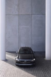 The refreshed Volvo S90 Recharge T8 plug-in hybrid in Platinum Grey