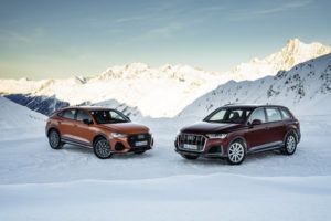 Static photo, Colour: Pulse orange and Matador red