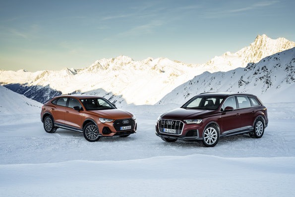 Static photo, Colour: Pulse orange and Matador red