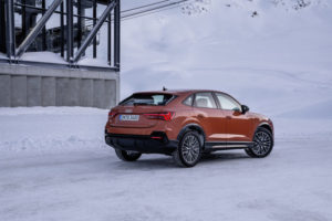 Static photo,  Colour: Pulse orange