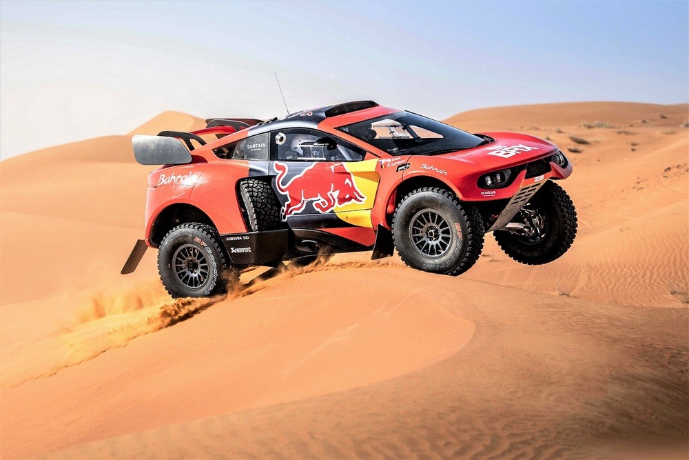 1 Bahrain Raid Xtreme testing in UAE