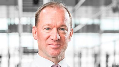 13688-MikeFlewitt-McLarenAutomotiveCEO