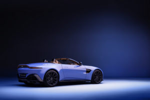 5 Aston Martin Vantage Roadster 6