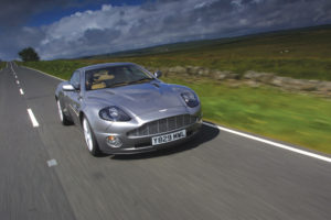 8 The Aston Martin V12 Vanquish - 2001 (1)